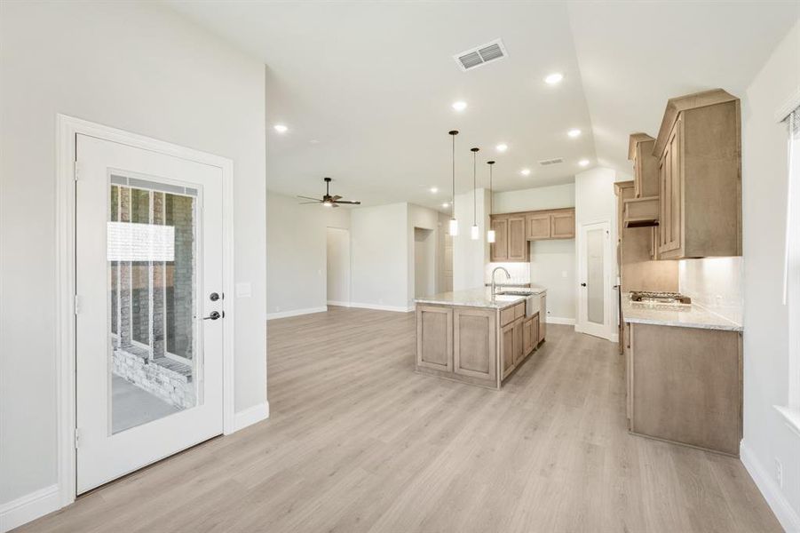 Image 31 of a home in Ridge Ranch Classic 50. Image 31 of a home in Ridge Ranch Classic 50.