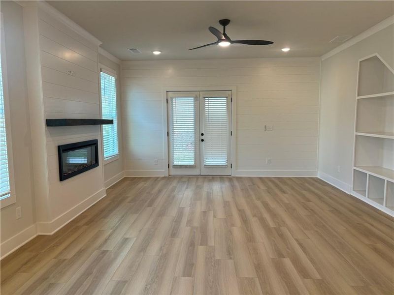 Spacious, unfurnished interior of a new home in , Buford (Image 45). Spacious, unfurnished interior of a new home in , Buford (Image 45).