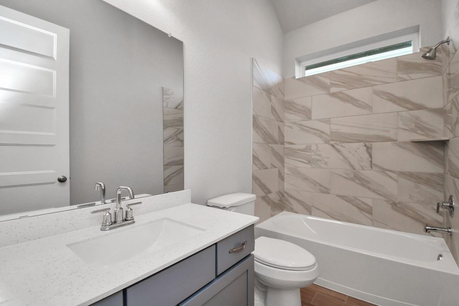 Furnished interior view inside a new home in Arabella on the Prairie: Signature Collection, Richmond (Image 11).