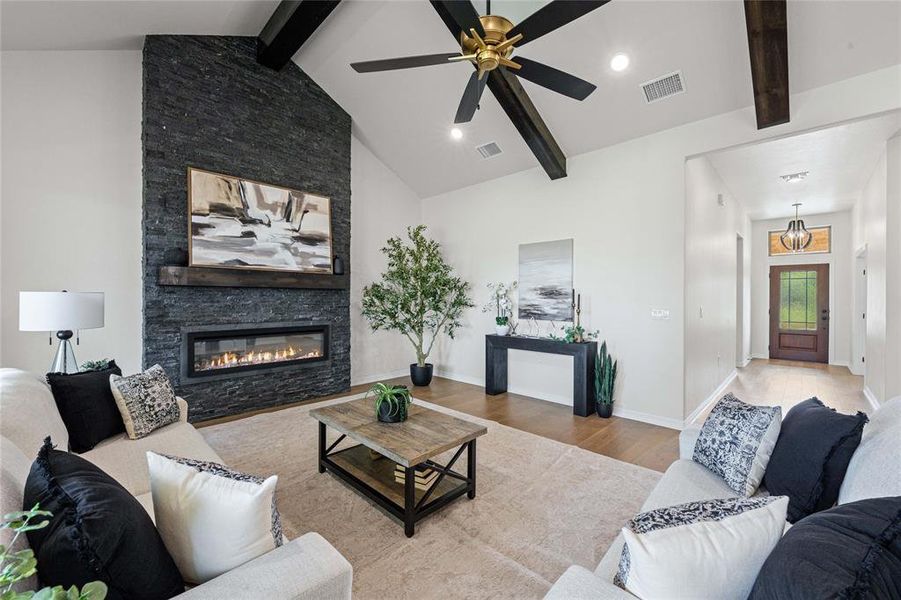 Furnished interior view inside a new home in , Lorena (Image 19).