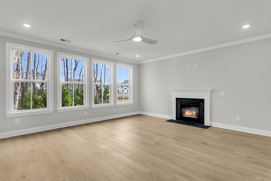 Spacious, unfurnished interior of a new home in Tidewater at Lakes of Cane Bay, Summerville (Image 42).