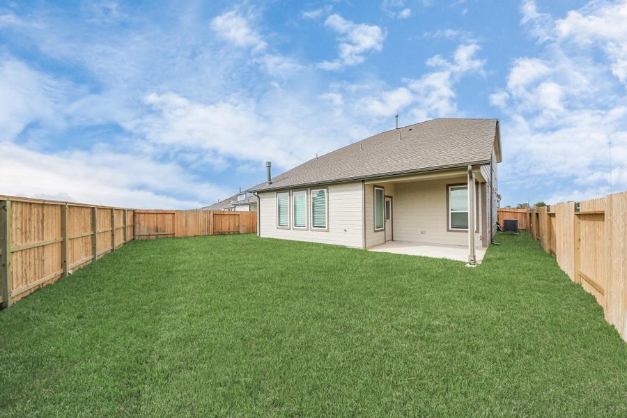 Explore the expansive backyard with its inviting covered patio—a perfect blend of space for the kids to play and adults to unwind. Ideal for creating your outdoor oasis, this backyard accommodates patio furniture, a BBQ pit, and endless possibilities for leisure and entertainment. Explore the expansive backyard with its inviting covered patio—a perfect blend of space for the kids to play and adults to unwind. Ideal for creating your outdoor oasis, this backyard accommodates patio furniture, a BBQ pit, and endless possibilities for leisure and entertainment.