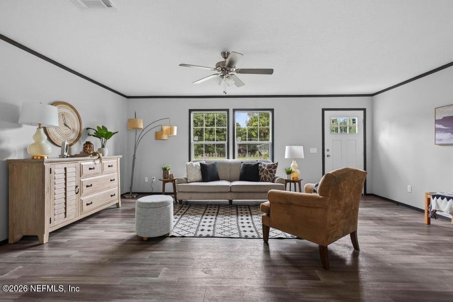 Furnished interior view inside a new home in , Callahan (Image 17).