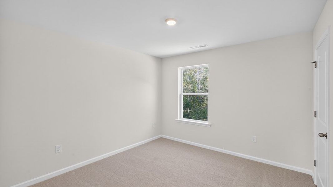 Spacious, unfurnished interior of a new home in Olive Branch, Clayton (Image 32).
