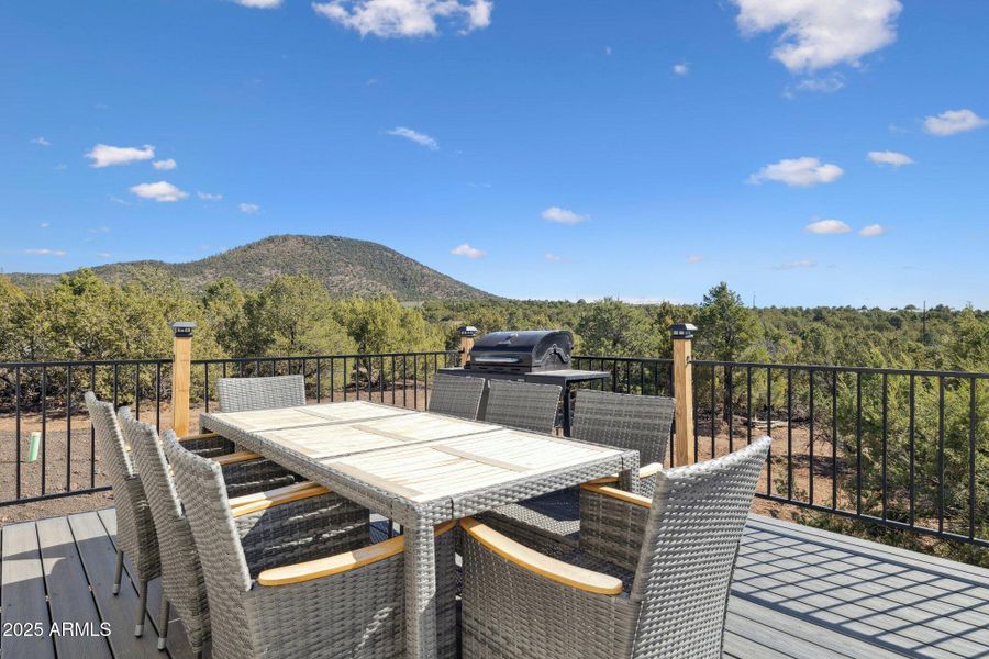 22-web-or-mls-2314-e-clear-point-way 22-web-or-mls-2314-e-clear-point-way