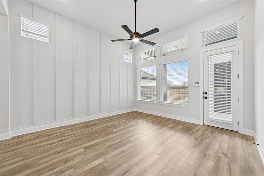 Spacious, unfurnished interior of a new home in Mantua Point Gardens, Van Alstyne (Image 26).