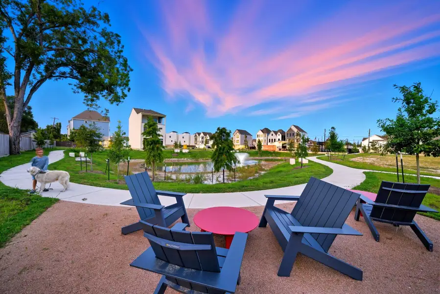 Community amenities in Spring Valley Creek, Houston (Image 21).