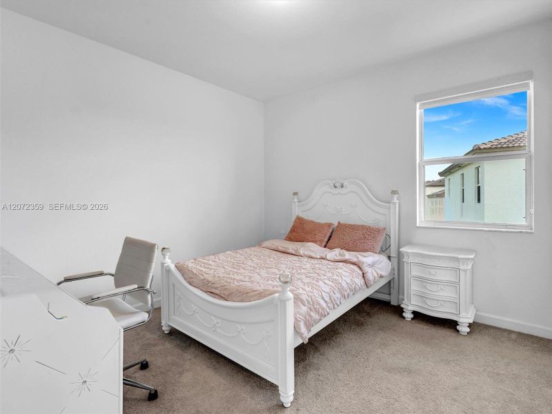 Furnished interior view inside a new home in , Homestead (Image 52).