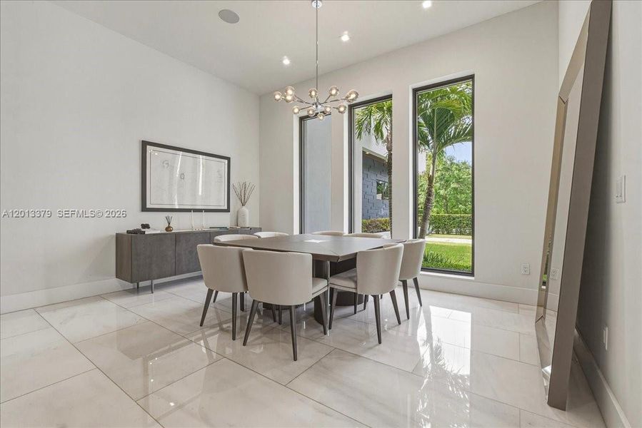 Furnished interior view inside a new home in , Pinecrest (Image 37).