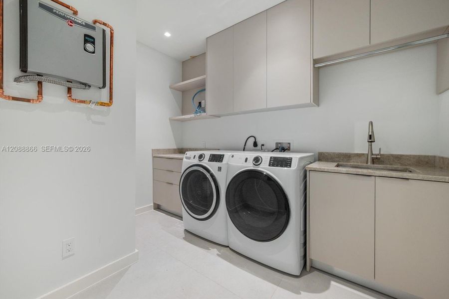 Furnished interior view inside a new home in , Miami (Image 14).