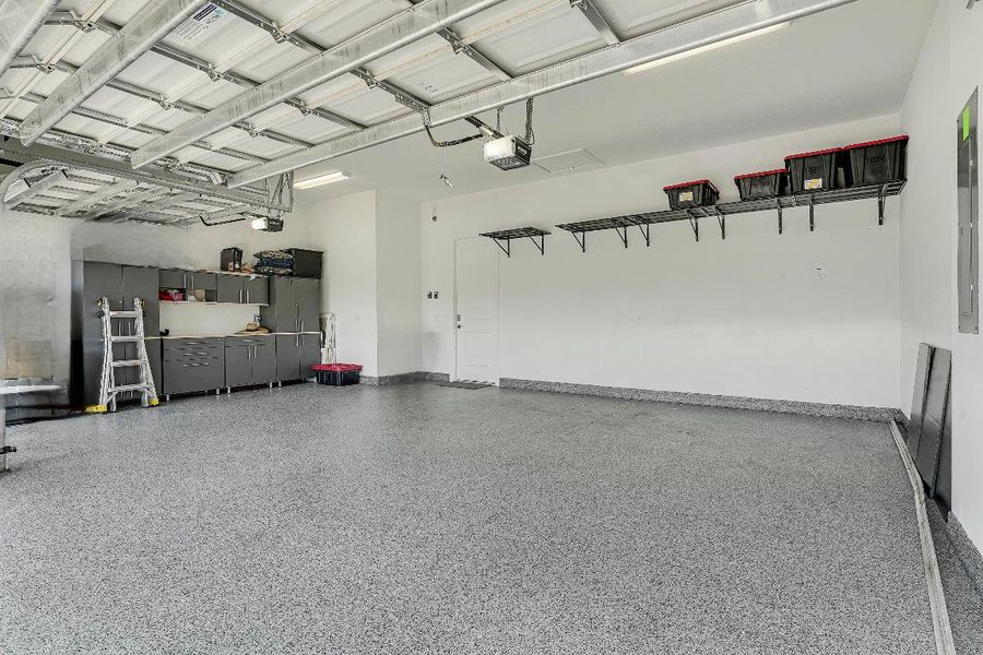 EPOXY GARAGE FLOOR W/STORAGE