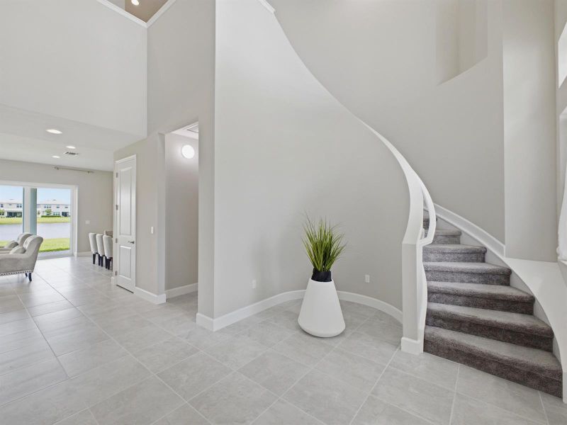 Stairs_to_2nd_Floor