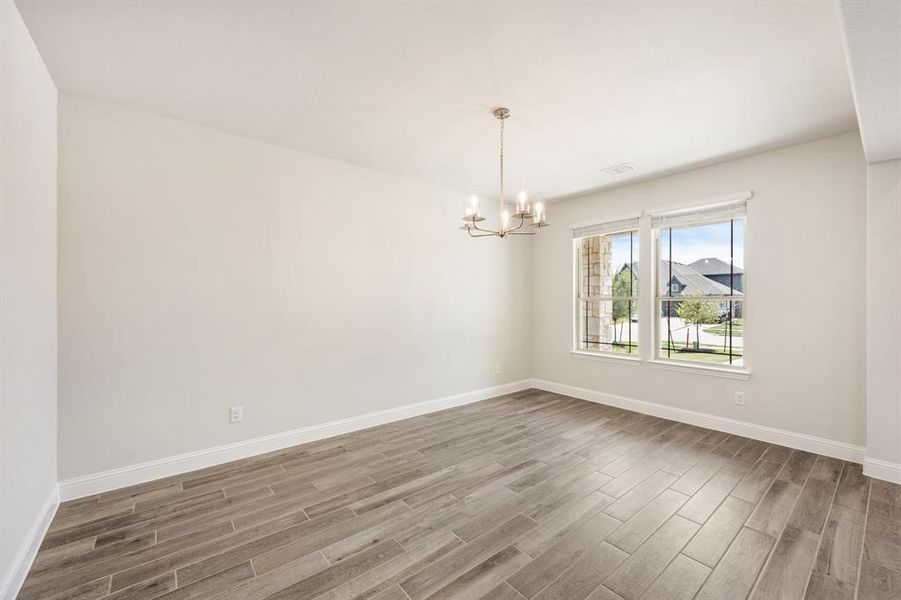Spacious, unfurnished interior of a new home in Sunrise at Garden Valley 60-79, Waxahachie (Image 28). Spacious, unfurnished interior of a new home in Sunrise at Garden Valley 60-79, Waxahachie (Image 28).