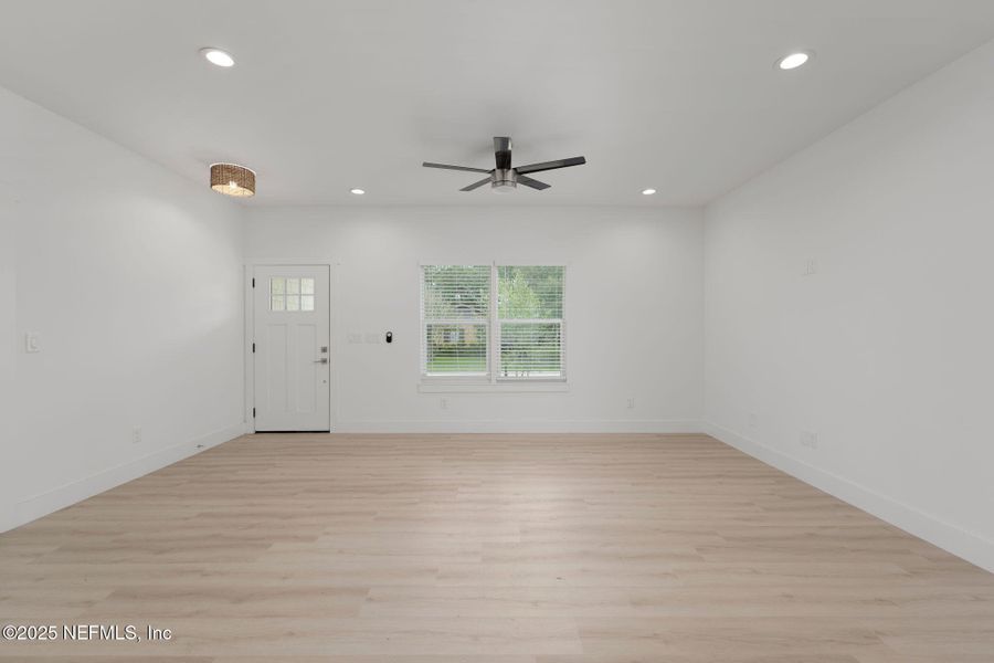 Spacious, unfurnished interior of a new home in , St. Augustine (Image 17).
