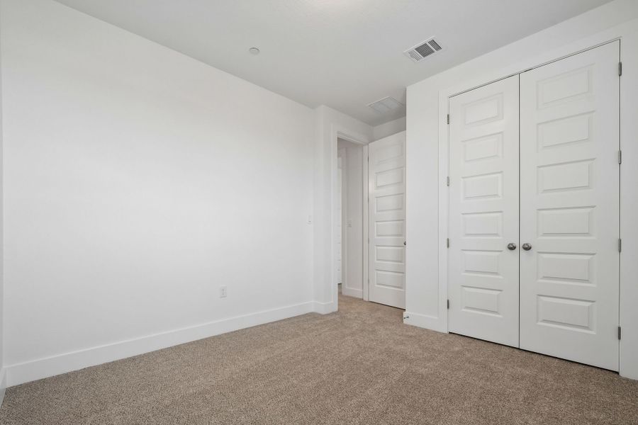Representative unfurnished interior of a home built from the Lavaca by Pacesetter Homes in Center 45, Round Rock (Image 51).