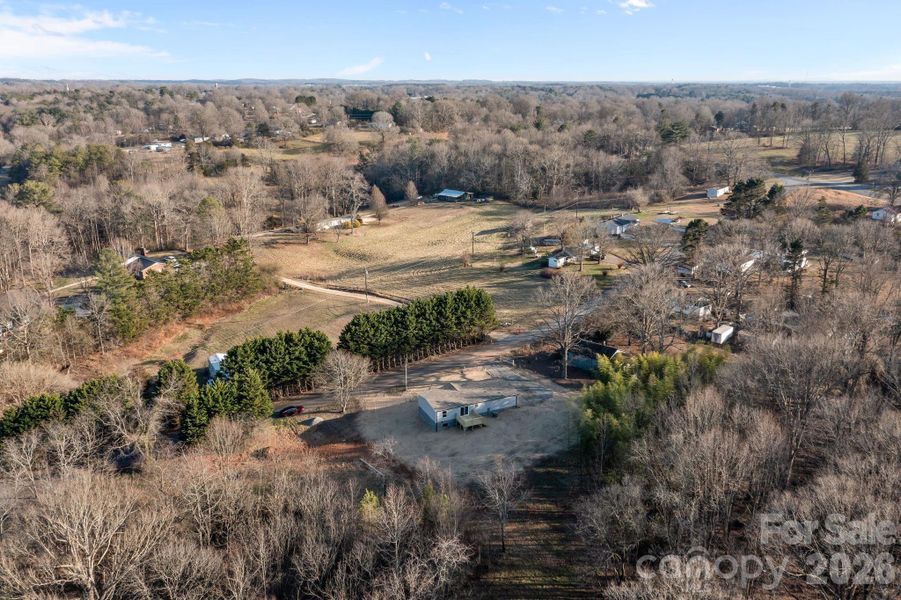 Natural landscape and outdoor views near  in Taylorsville (Image 40).