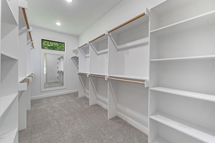 Furnished interior view inside a new home in Pecan Plantation, Granbury (Image 15).