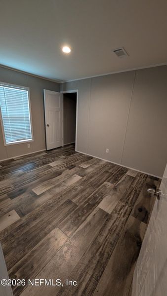 Spacious, unfurnished interior of a new home in , Callahan (Image 9).