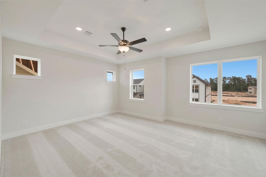 Spacious, unfurnished interior of a new home in Two Step Farm - Landmark Row Collection, Montgomery (Image 36).