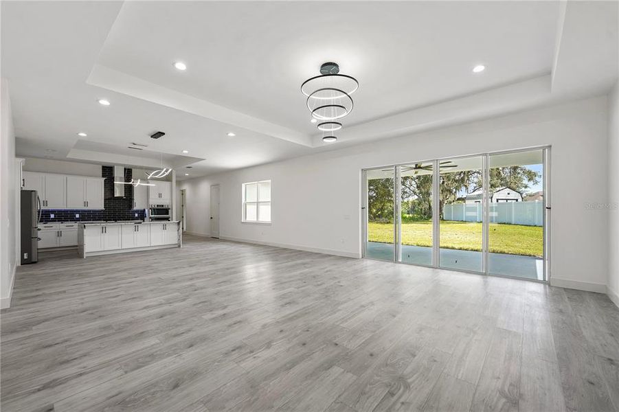 Spacious, unfurnished interior of a new home in , Leesburg (Image 21).