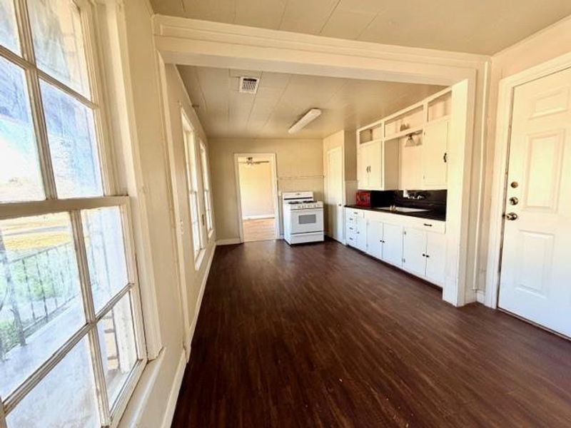 Spacious, unfurnished interior of a new home in , Brownwood (Image 8). Spacious, unfurnished interior of a new home in , Brownwood (Image 8).
