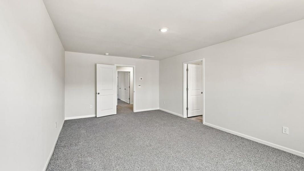 Spacious, unfurnished interior of a new home in Spring Ridge, Anderson (Image 44).