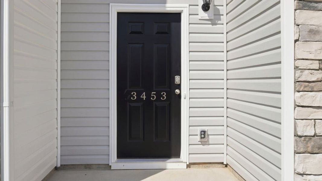 Exterior details and patio area of a home in Baxter Village, Boiling Springs (Image 3).