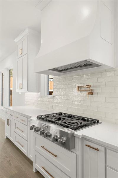 23. 591 Twilight - Kitchen (4)