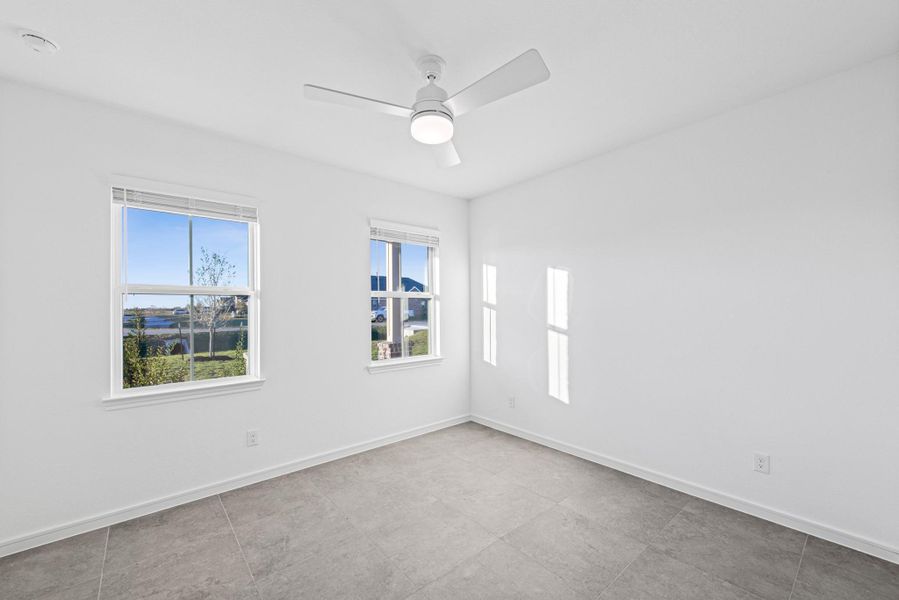 Extra Suite (*Photo not of actual home and used for illustration purposes only.) Extra Suite (*Photo not of actual home and used for illustration purposes only.)