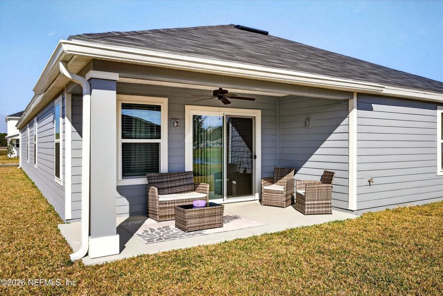 Exterior details and patio area of a home in , Jacksonville (Image 30).