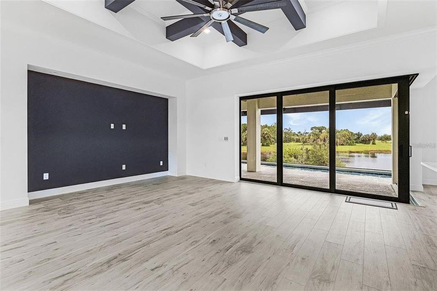 Spacious, unfurnished interior of a new home in , Punta Gorda (Image 9).