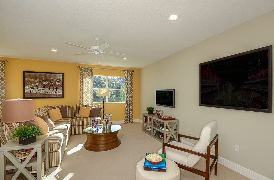 Furnished interior view inside a new home in Tide Marsh, Fort Myers (Image 20). Furnished interior view inside a new home in Tide Marsh, Fort Myers (Image 20).
