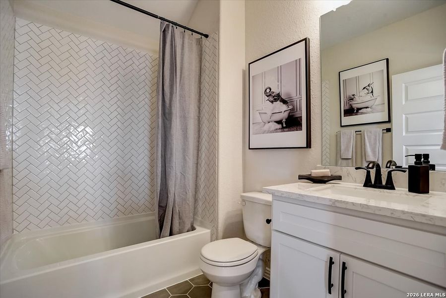 Furnished interior view inside a new home in Casinas at Gruene, New Braunfels (Image 5).