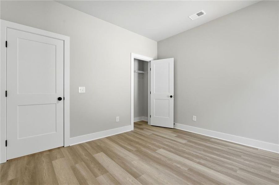 Spacious, unfurnished interior of a new home in , Cumming (Image 39).
