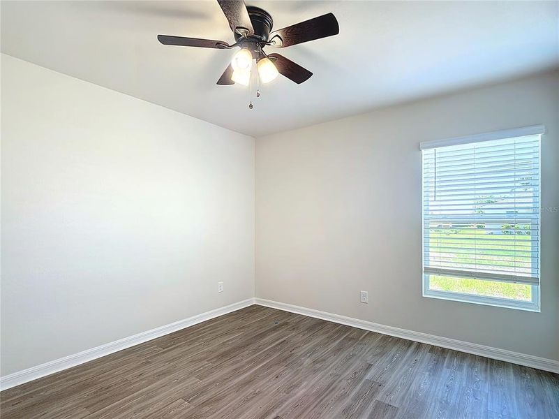 Spacious, unfurnished interior of a new home in , Cape Coral (Image 25).