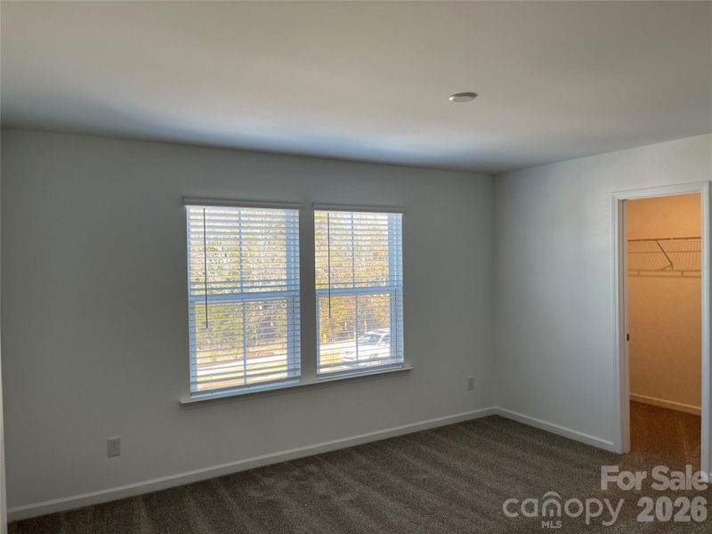 Spacious, unfurnished interior of a new home in Parkside Crossing, Charlotte (Image 21).