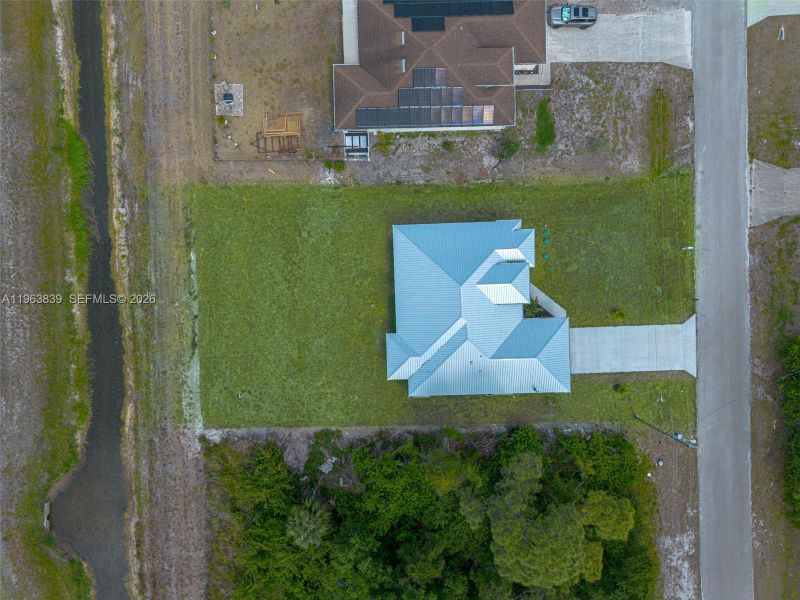 Community amenities in , Lehigh Acres (Image 33). Community amenities in , Lehigh Acres (Image 33).