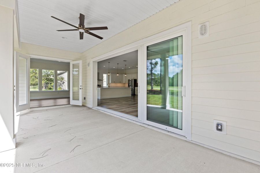 Exterior details and patio area of a home in , Orange Park (Image 4).