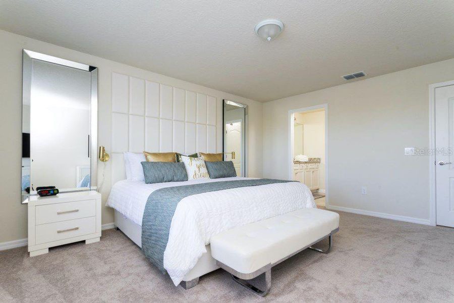 Furnished interior view inside a new home in , Davenport (Image 30). Furnished interior view inside a new home in , Davenport (Image 30).