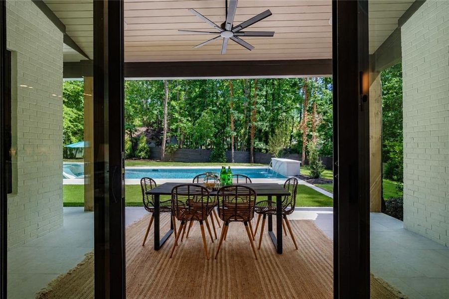 Exterior details and patio area of a home in , Alpharetta (Image 28).