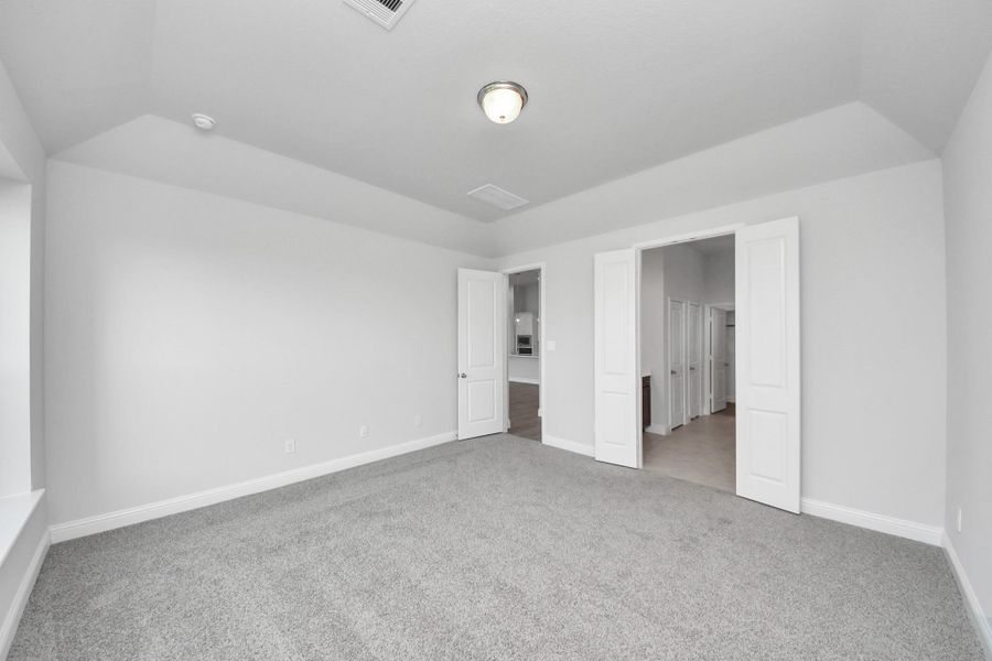 Spacious, unfurnished interior of a new home in Arabella on the Prairie: Heritage Collection, Richmond (Image 35). Spacious, unfurnished interior of a new home in Arabella on the Prairie: Heritage Collection, Richmond (Image 35).