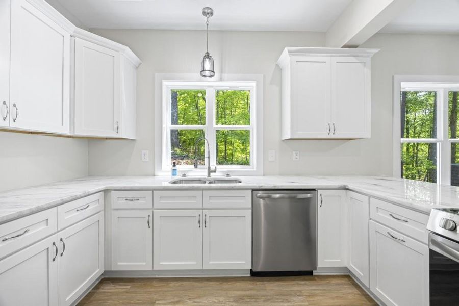 Furnished interior view inside a new home in , Lavonia (Image 13).