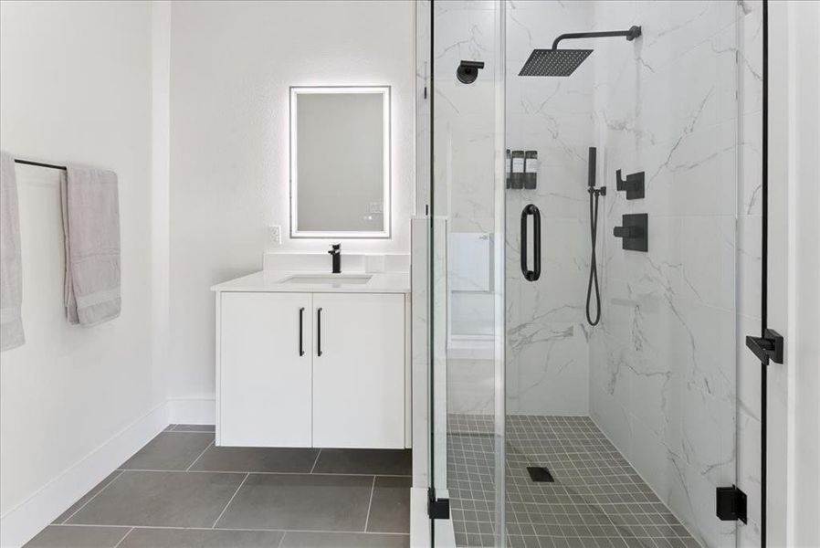 *All photos pictured are unit #101 in building 1512, Coloring/finishes will vary unit to unit. Other differences may be present*