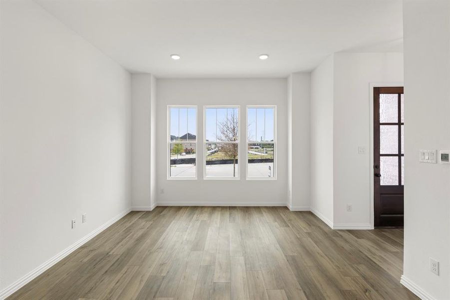 06. 06. 901 Janwood - Family