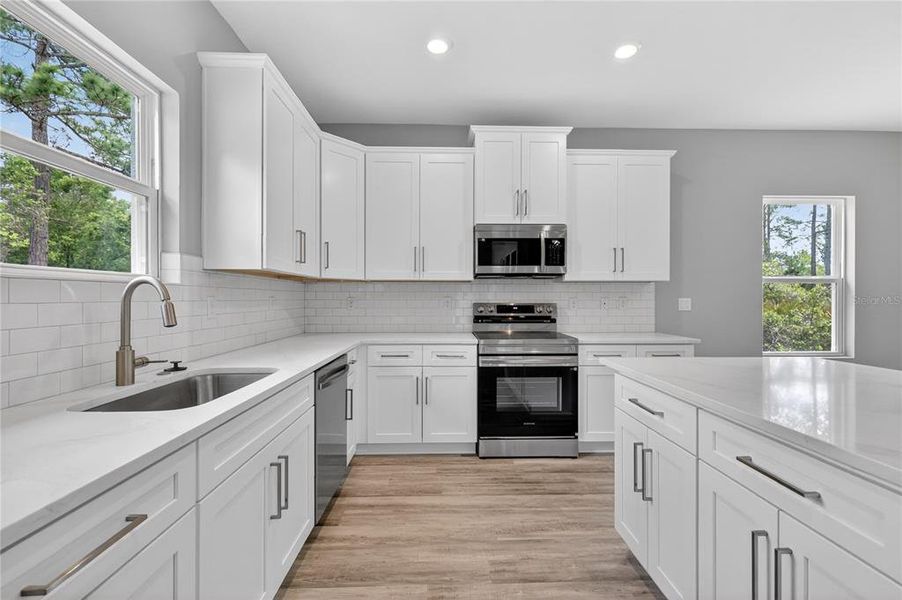 Furnished interior view inside a new home in , Eustis (Image 9).