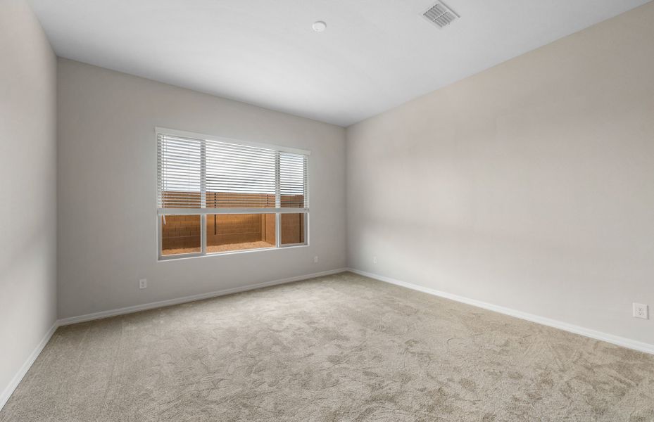 Spacious, unfurnished interior of a new home in Visara, Surprise (Image 25).