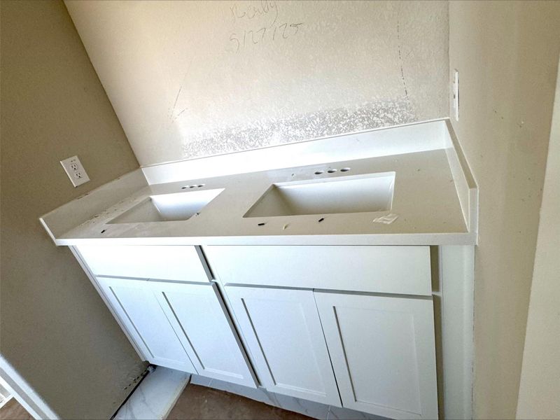 Furnished interior view inside a new home in River Ranch Trails, Dayton (Image 5). Furnished interior view inside a new home in River Ranch Trails, Dayton (Image 5).