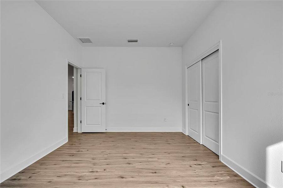 Spacious, unfurnished interior of a new home in , Spring Hill (Image 44).