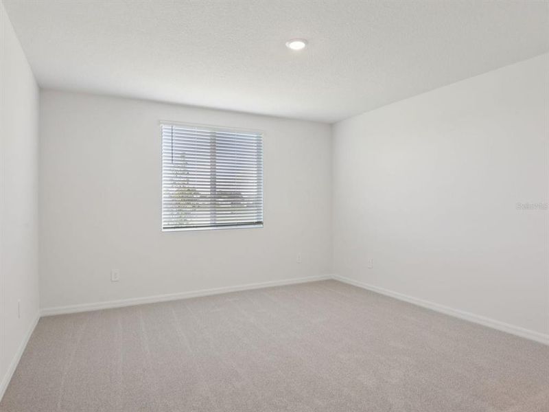 Spacious, unfurnished interior of a new home in The Grove at Stuart Crossing - Classic Series, Bartow (Image 20). Spacious, unfurnished interior of a new home in The Grove at Stuart Crossing - Classic Series, Bartow (Image 20).