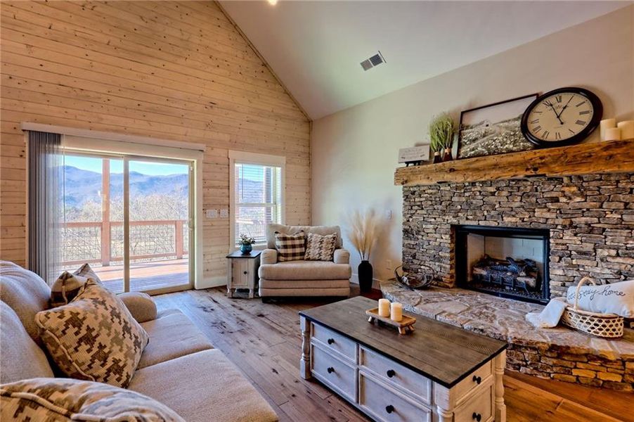 Furnished interior view inside a new home in , Hiawassee (Image 17).